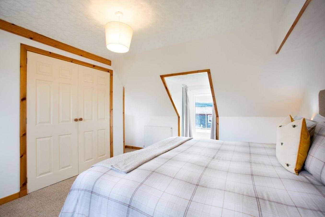 Mike'S 3-Bedroom Countryside Cottage Alness Exterior foto