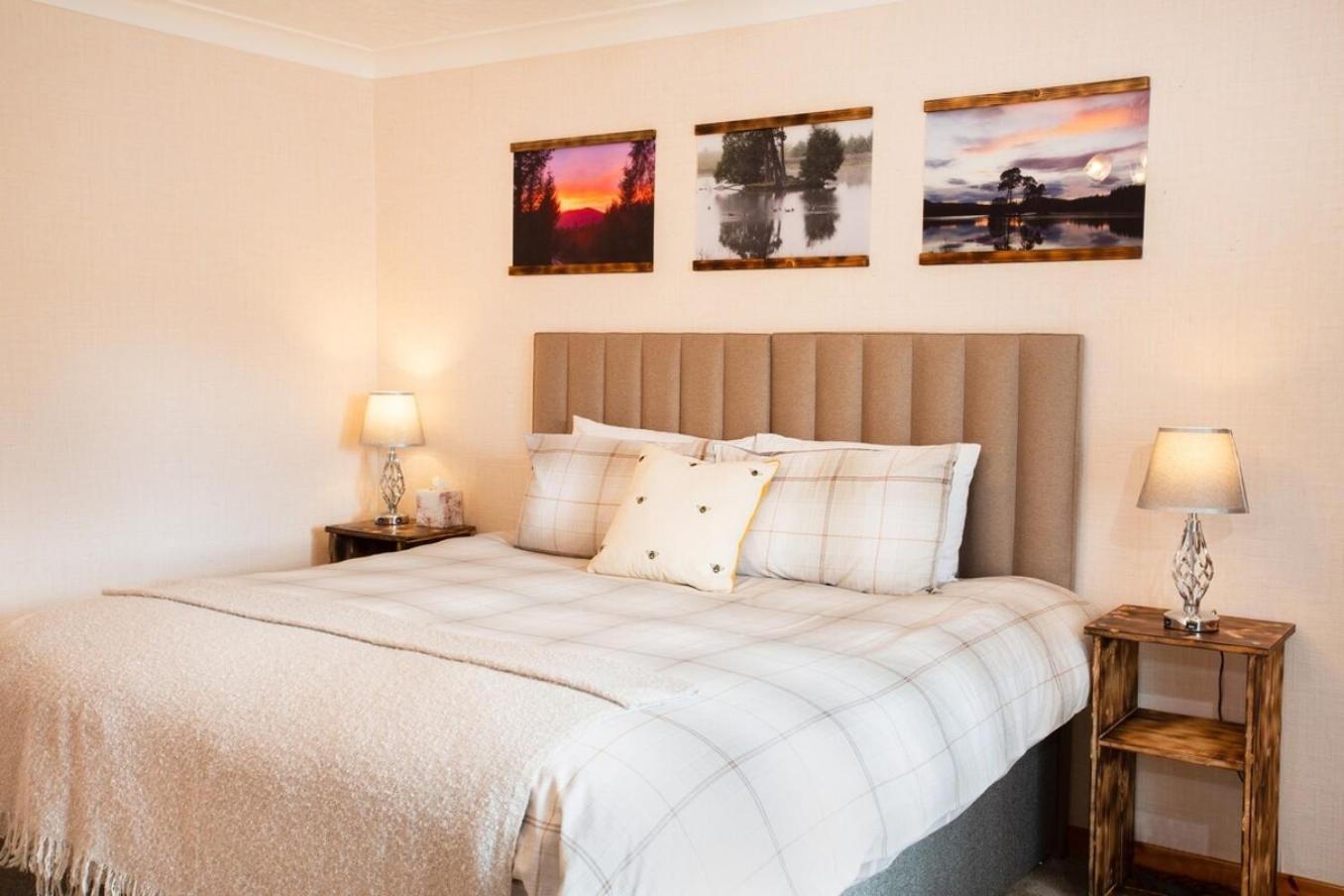 Mike'S 3-Bedroom Countryside Cottage Alness Exterior foto